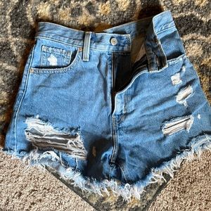 Levi’s High Waist Denim Cut off Mom Shorts